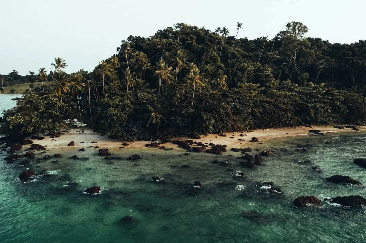 How much does Sao Tome citizenship cost: NTF fee, fees and calculation per family