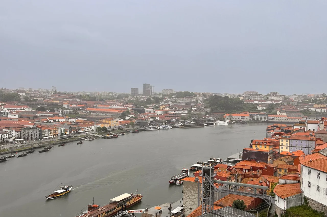 Portugal's permanent residence in 2026: permanent status after 5 years