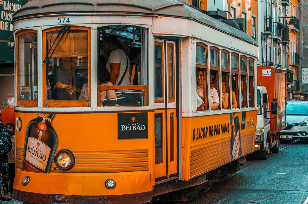 A student visa to Portugal 2026 (D4): a residence permit for study, documents, work, the path to permanent residence