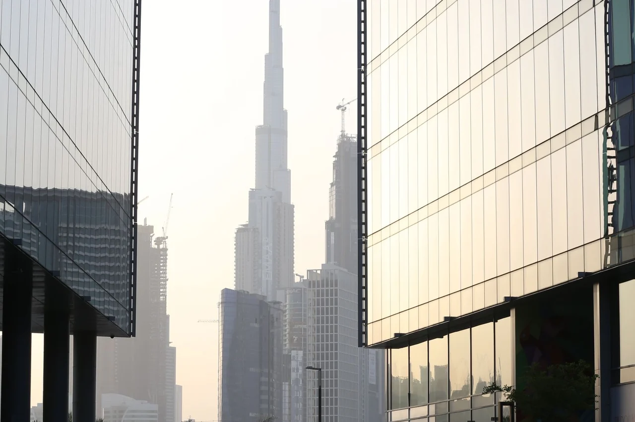 Do you need a UAE visa in 2026: visa-free entry for Russians for 90 days and entry rules