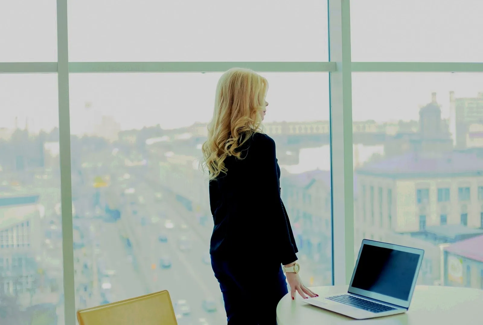 How a designer set up payments from foreign clients through an account in Yerevan