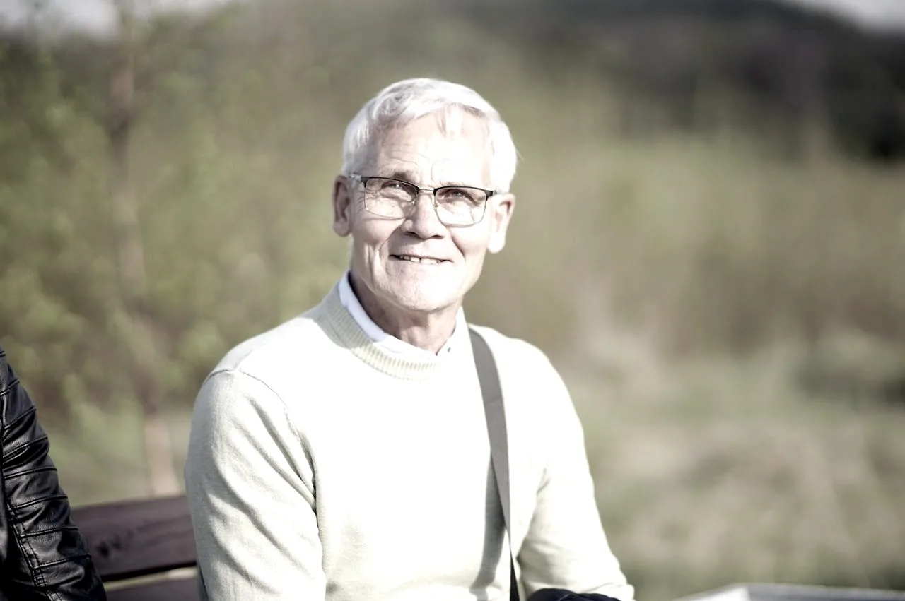How an elderly investor obtained Greek residence permit almost without leaving home