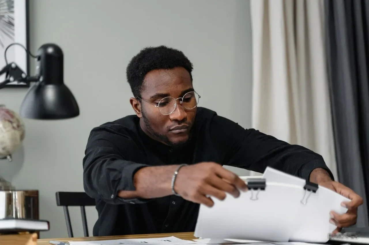 BRIDGES client story - How We Recovered Burned Documents Through Archives and Obtained Saint Kitts Citizenship